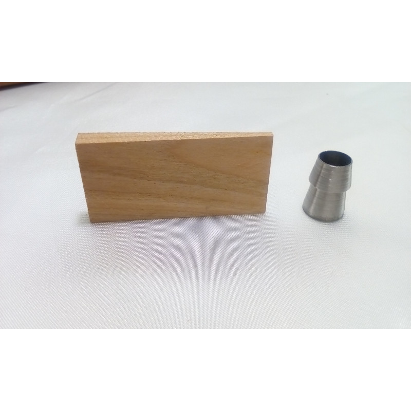ICAR - Hickory Wood Driving Hammer Spare Handle with Magnet (Includes Wedges for mounting) - 1 vnt